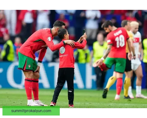 欧洲杯预选赛：球队逆转险境，表现亮眼引发球迷狂欢